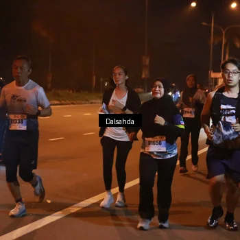 Runner Photo 7246905