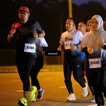 Runner Photo 7246916
