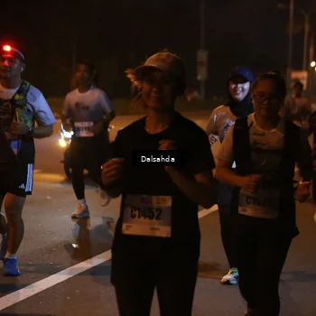 Runner Photo 7246944