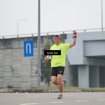 Runner Photo 7246945
