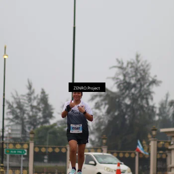 Runner Photo 7246953