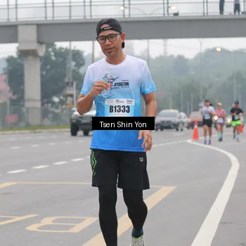 Runner Photo 7246997