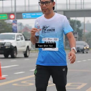 Runner Photo 7247000