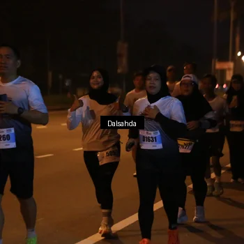 Runner Photo 7247004