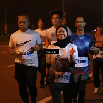 Runner Photo 7247063