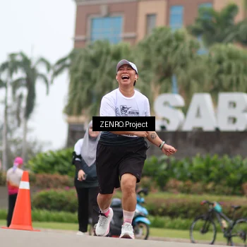 Runner Photo 7247090