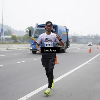 Runner Photo 7247093