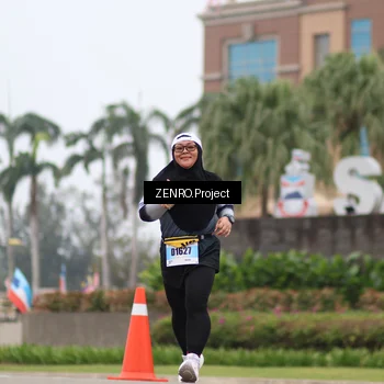 Runner Photo 7247104