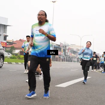 Runner Photo 7247110