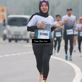 Runner Photo 7247111