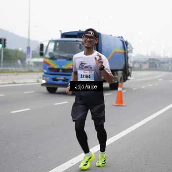 Runner Photo 7247116