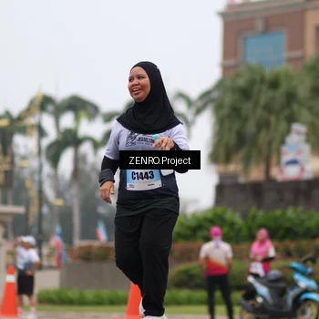 Runner Photo 7247122
