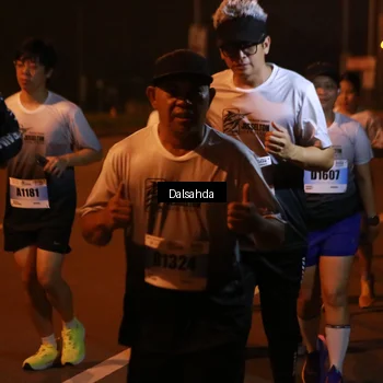 Runner Photo 7247145