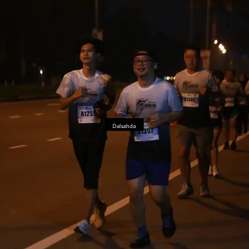 Runner Photo 7247300