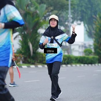 Runner Photo 7247344