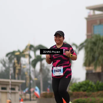 Runner Photo 7247359