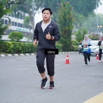 Runner Photo 7247375