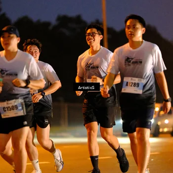 Runner Photo 7247382