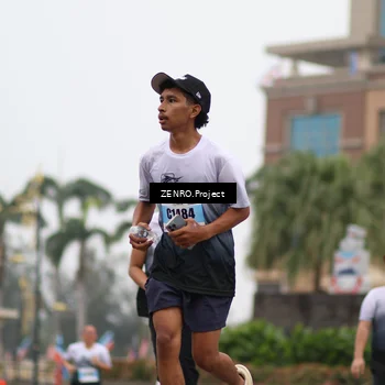 Runner Photo 7247442