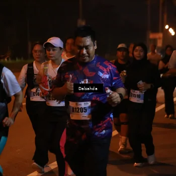 Runner Photo 7247443