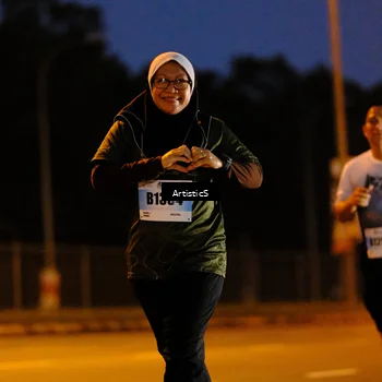 Runner Photo 7247507