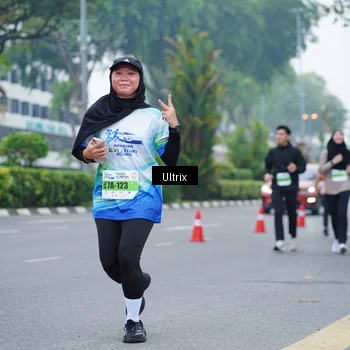 Runner Photo 7247516