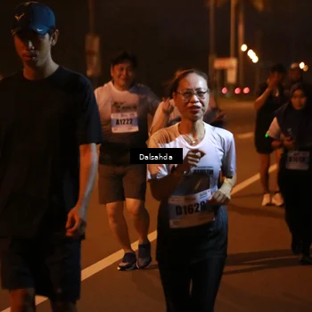 Runner Photo 7247565