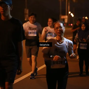 Runner Photo 7247568