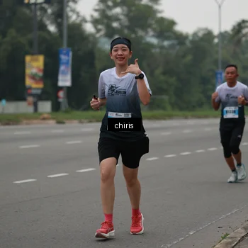 Runner Photo 7247595