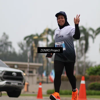 Runner Photo 7247599