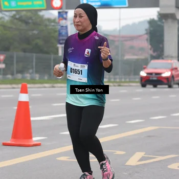 Runner Photo 7247603