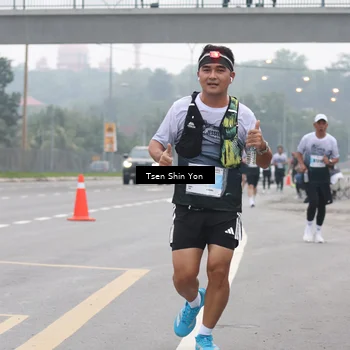 Runner Photo 7247636