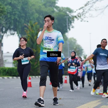 Runner Photo 7247767