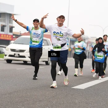 Runner Photo 7247843