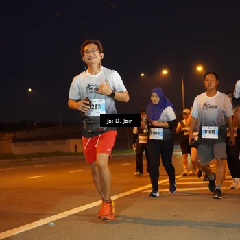 Runner Photo 7247958