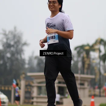 Runner Photo 7248008