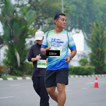 Runner Photo 7248095