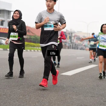 Runner Photo 7248189