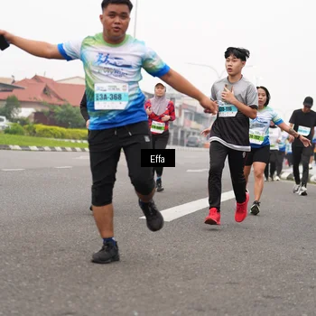 Runner Photo 7248235
