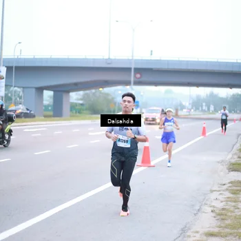 Runner Photo 7248509