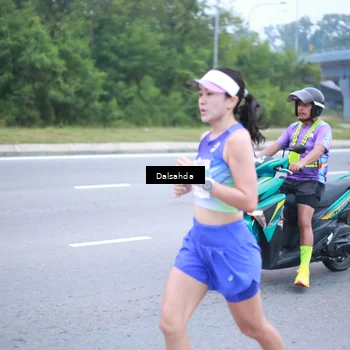 Runner Photo 7248537