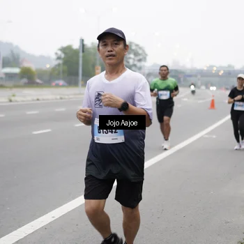 Runner Photo 7248743