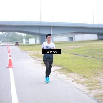 Runner Photo 7248749