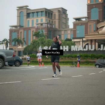 Runner Photo 7248880