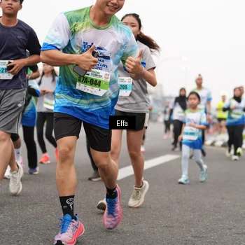 Runner Photo 7248916