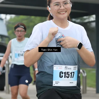Runner Photo 7249002