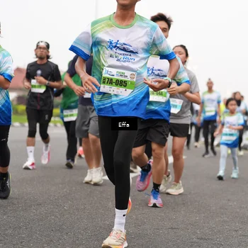 Runner Photo 7249047