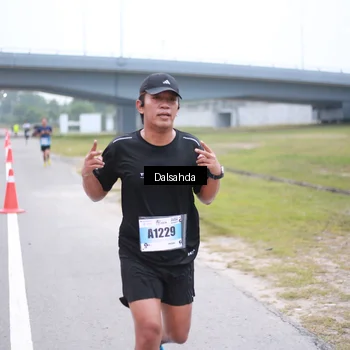 Runner Photo 7249069