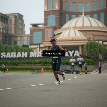 Runner Photo 7249095