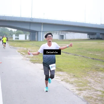 Runner Photo 7249111